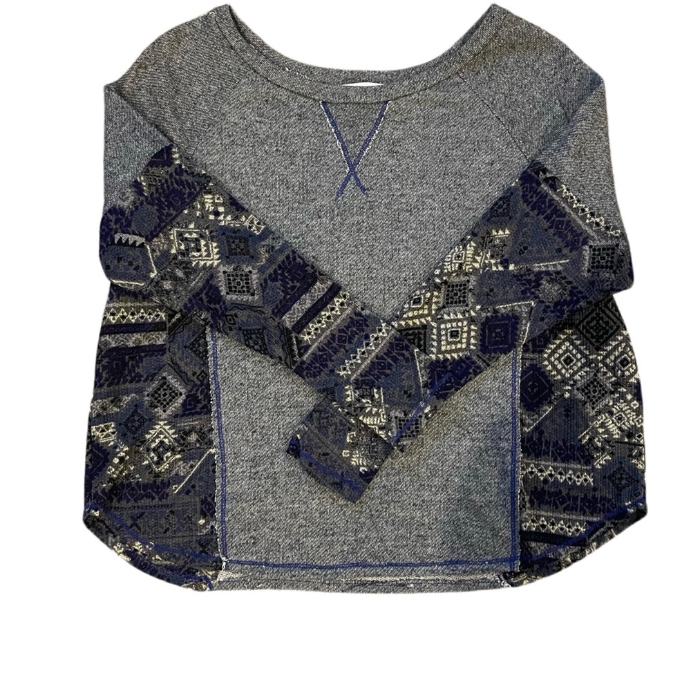 Vintage Havana Gray and Blue Long Sleeve Top